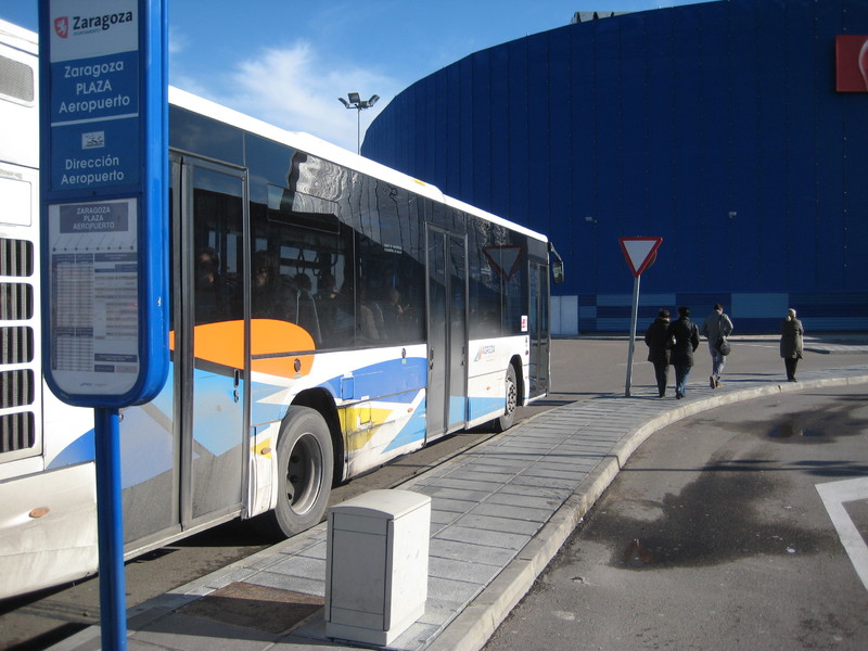 Actual bus a Plaza y Aeropuerto